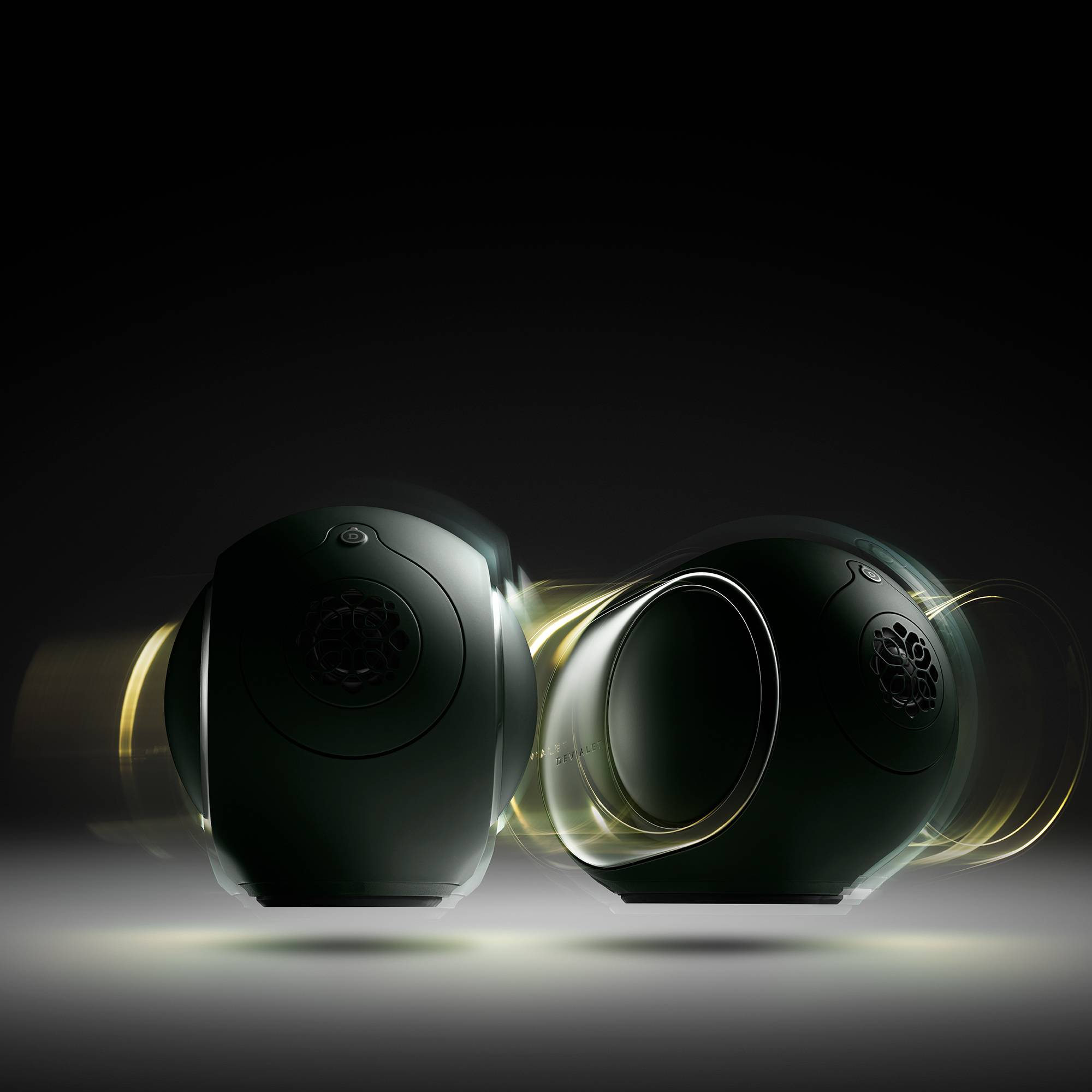 Devialet Phantom Ultimate 98 dB - Full Body Sound Technology